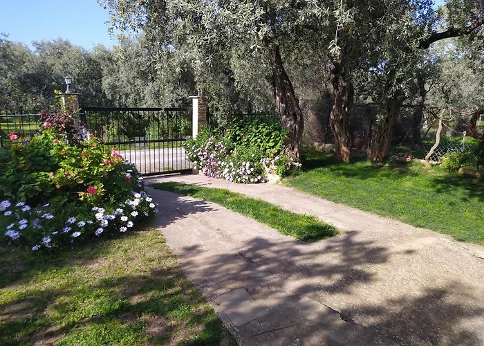 Semesterbostad Sun Garden Skala Sotiros