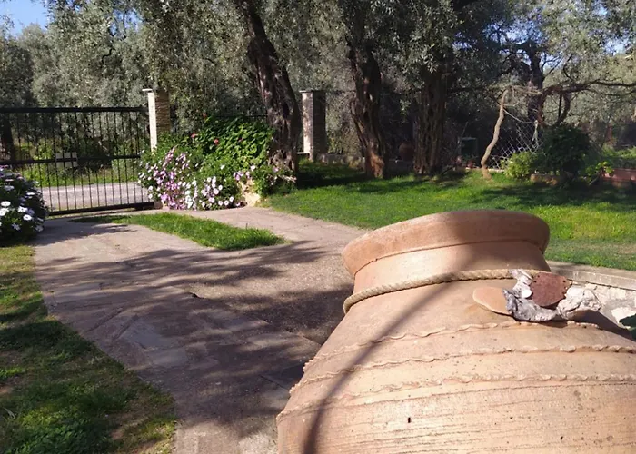 Sun Garden Semesterbostad
